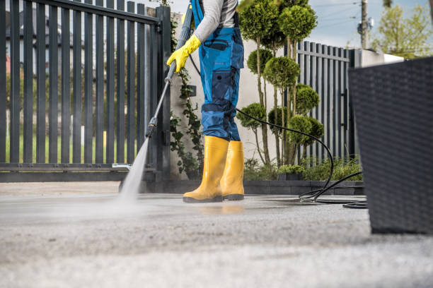 Best Pool Deck Cleaning  in Woodmere, LA